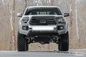 Toyota Tacoma LED Light Kit - Lower Grille Mount - Rough Country - 30